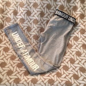 Small under armour leggings